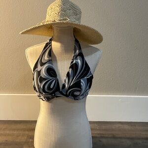 Stylish Black and White Halter Bikini Top